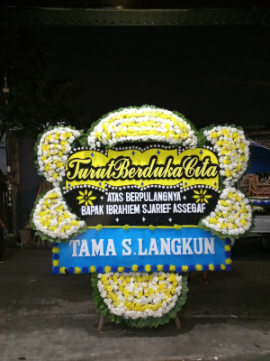 Papan Bunga Duka di Cepiring